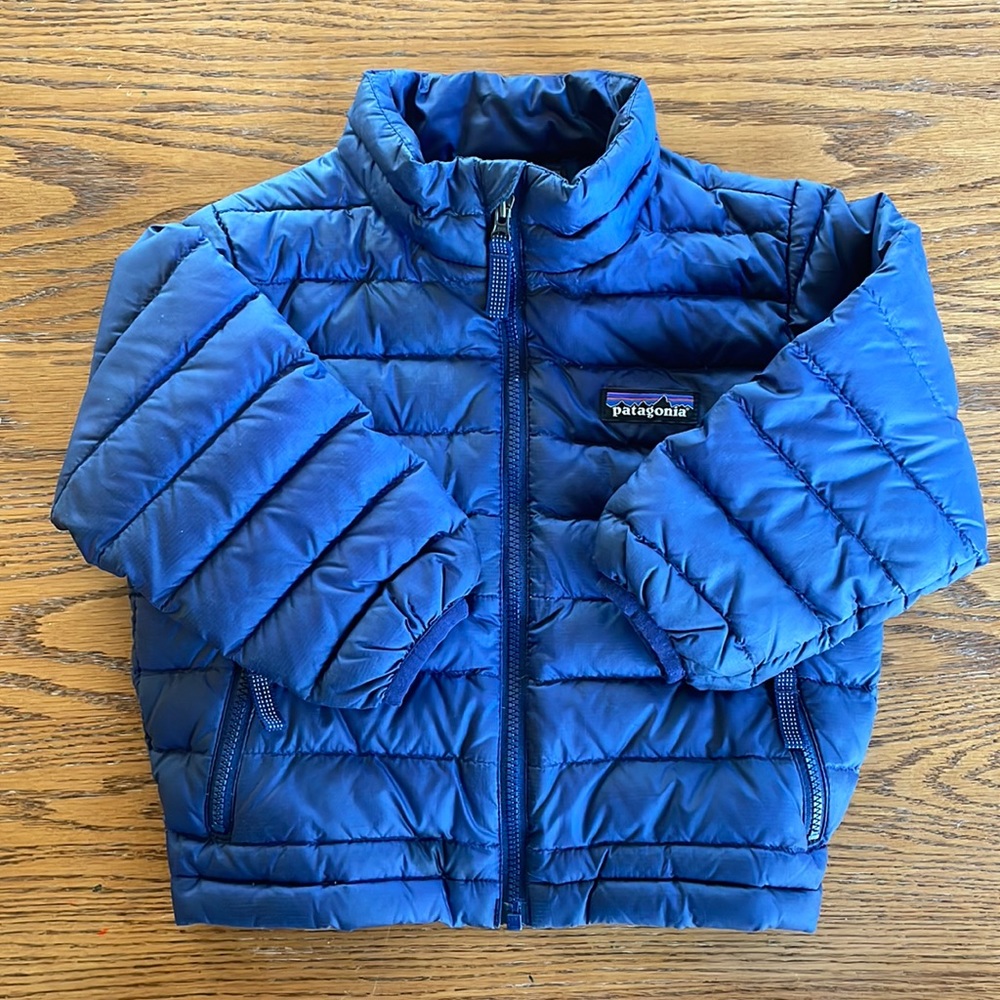 Patagonia puffer jacket 2T
